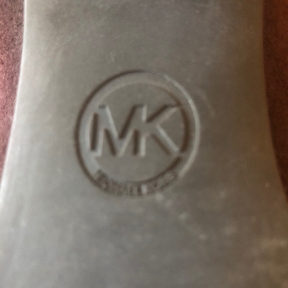 🚩🚩SOLD OUT🚩🚩Michael Kors Heeled Shoes Size 9 - Picture 8 of 11